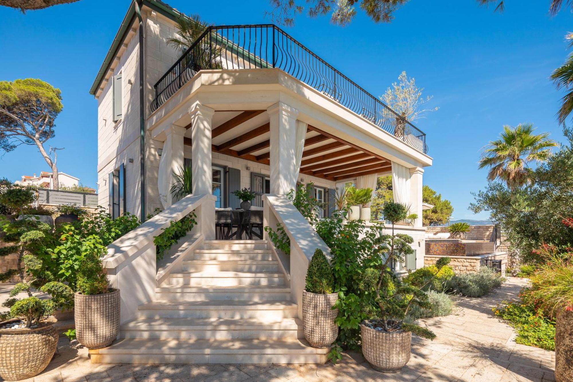 Villa L'Orizzonte Slatine Luaran gambar